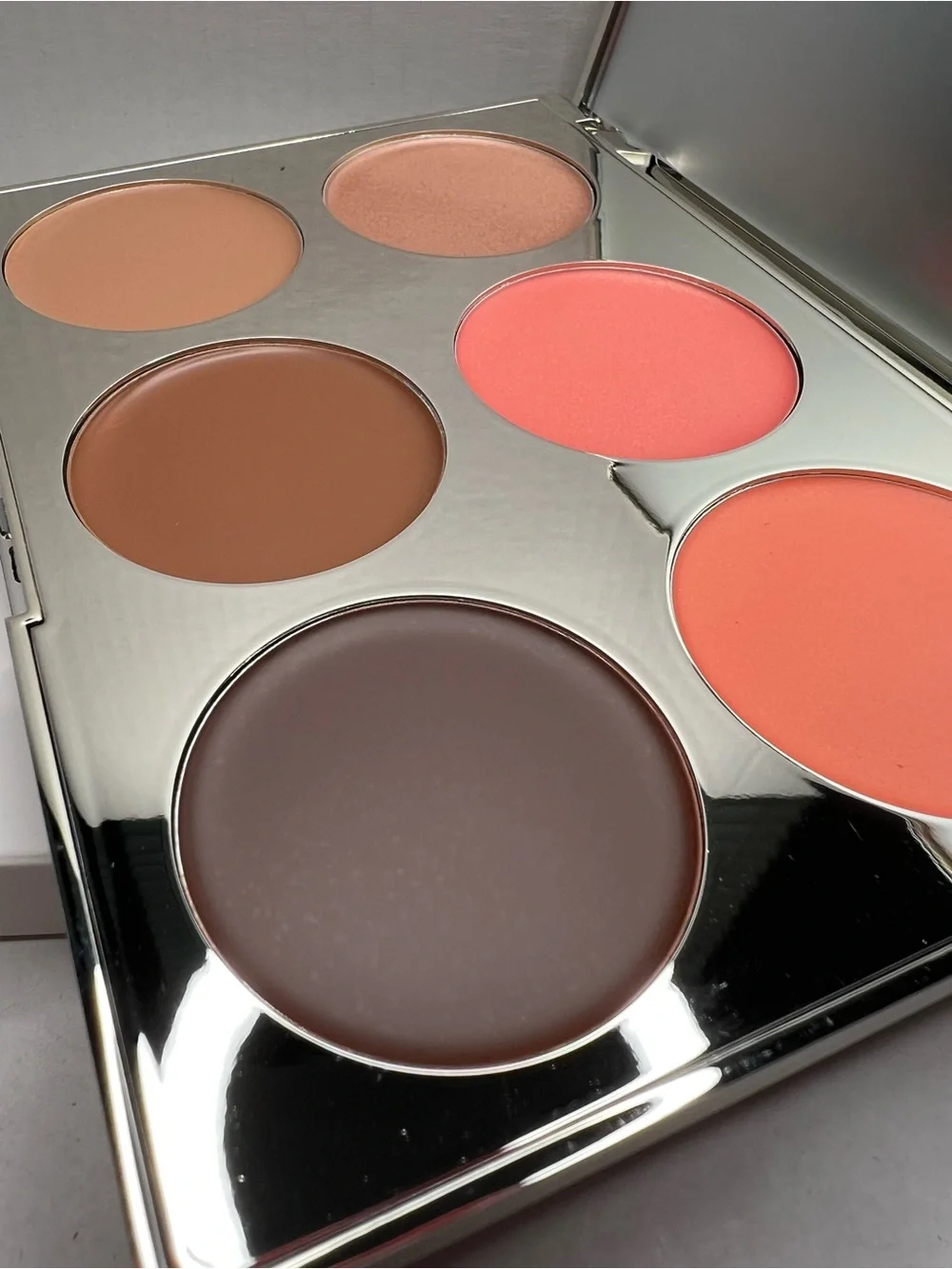 ICONIC London Multi-Use Cream Blush, Bronze & Highlight Palette